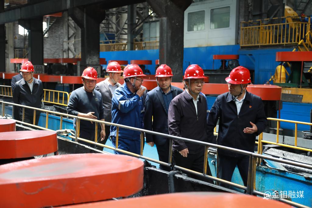 20230512-陜西省第三大氣污染治理專項督察組來礦山分公司督導(dǎo)檢查大氣污染治理工作 (3).JPG